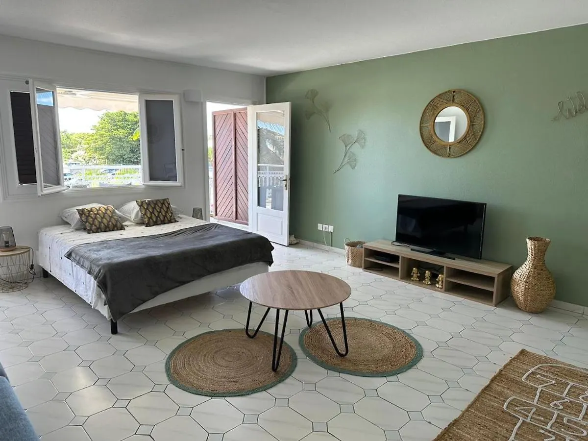 شقة Grand Studio Zen Idealement Situe A Saint-Francois Avec Piscine Et Terrasse